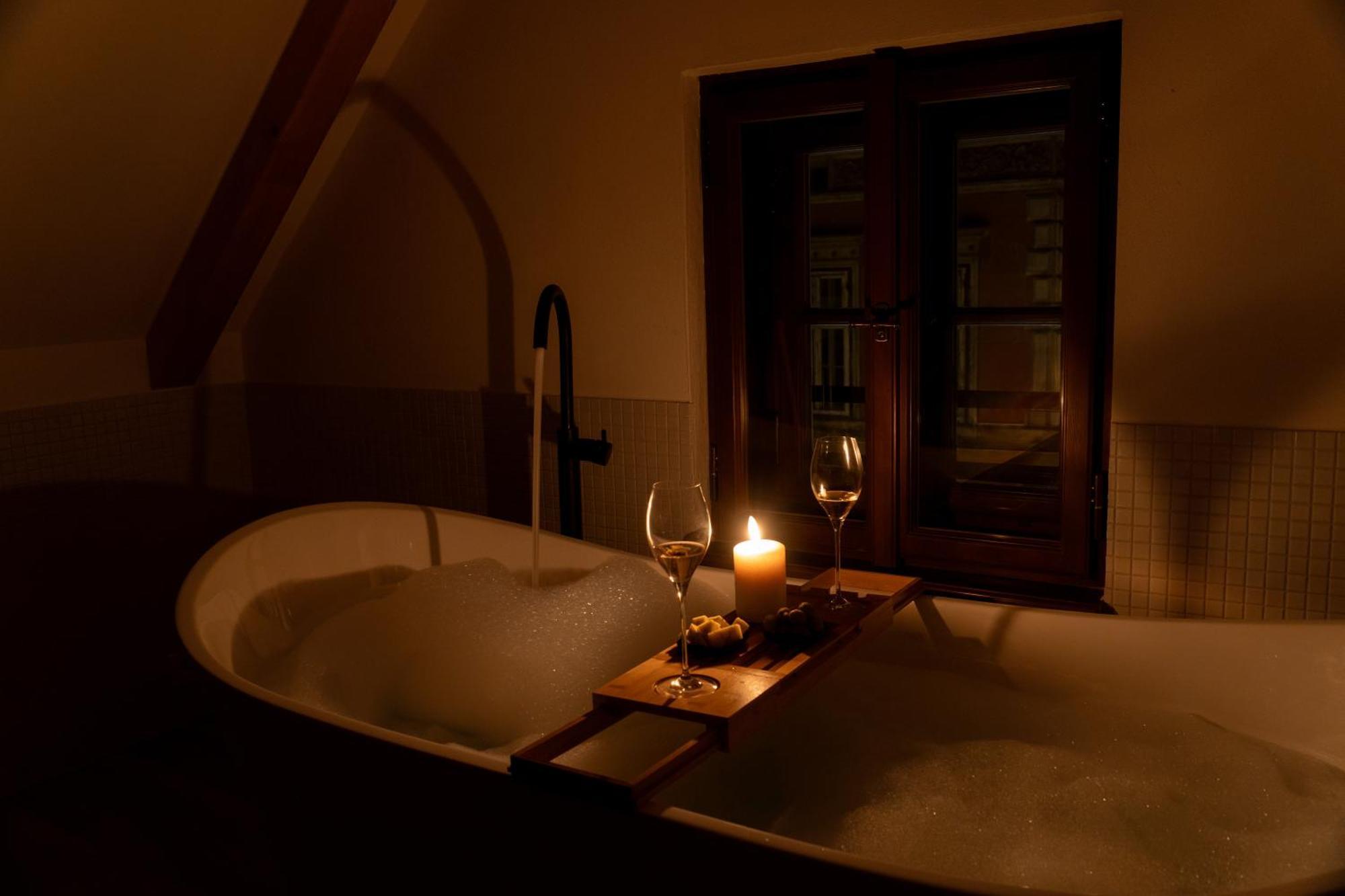 White Wolf Boutique Apartments Alamóc Kültér fotó