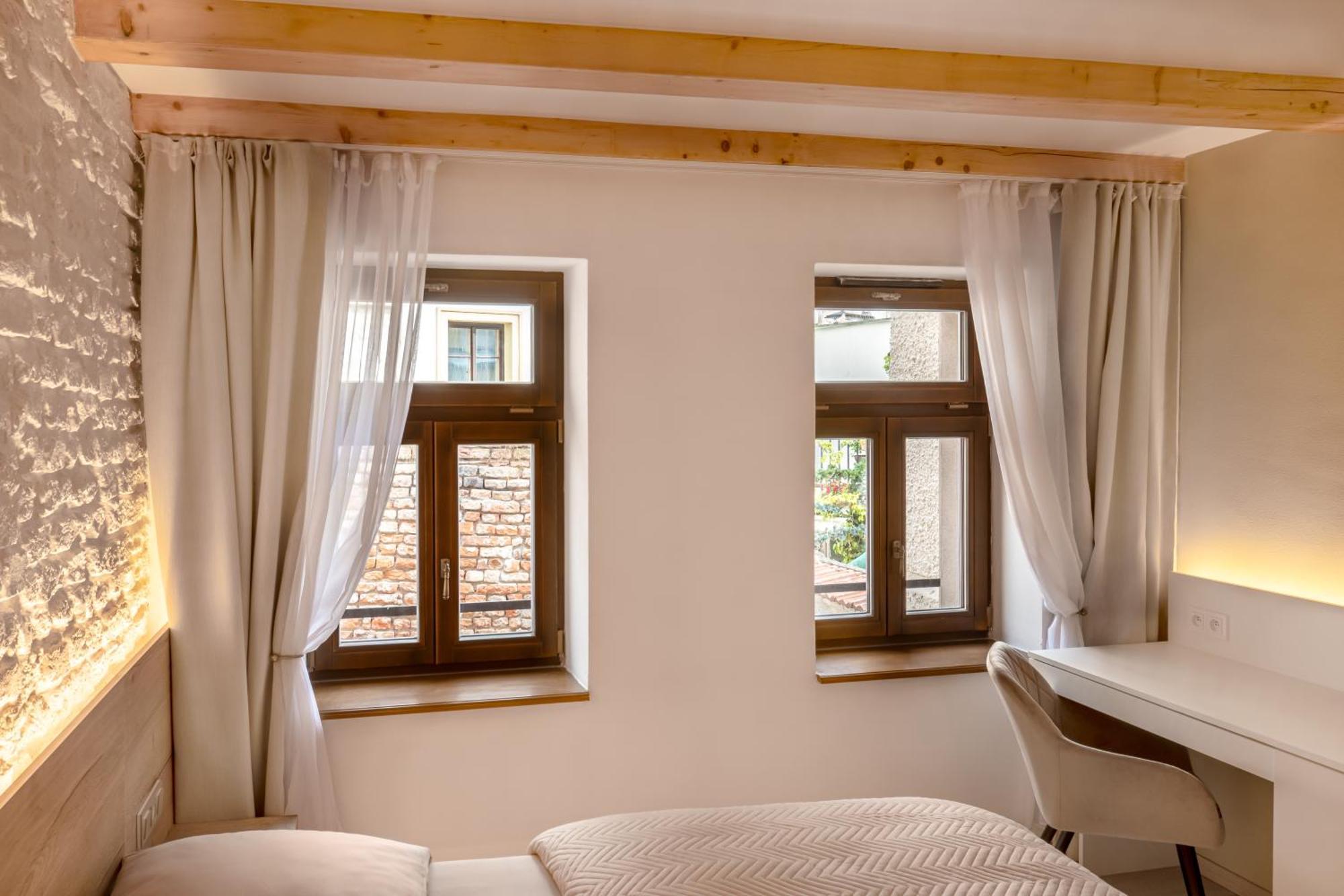 White Wolf Boutique Apartments Alamóc Kültér fotó